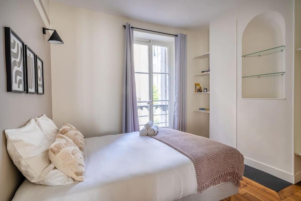 2#two Bedrooms#champs Elysees#arc De Triomphe#ac Appartement Parijs