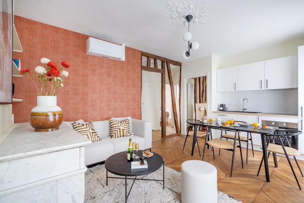 2#two Bedrooms#champs Elysees#arc De Triomphe#ac Appartement Parijs